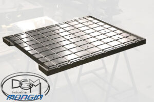 Table Rainure en Té